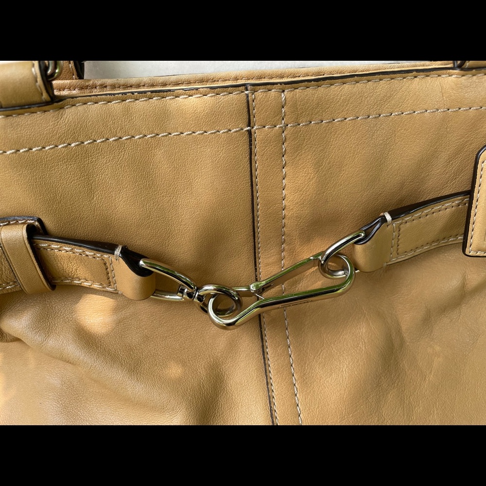 Coach’s Vintage Tan Belted Genuine Leather Satchel - Picture 12 of 16